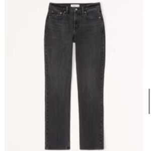 Abercrombie Straight Mid Rise Jean in Washed Black